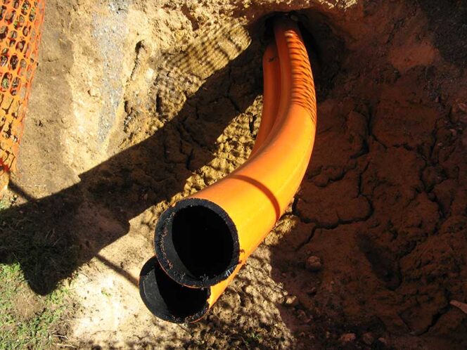 Acu-Tech Piping Systems sells HDPE elec HDPE Orange coex conduit and comm HDPE white coex conduit