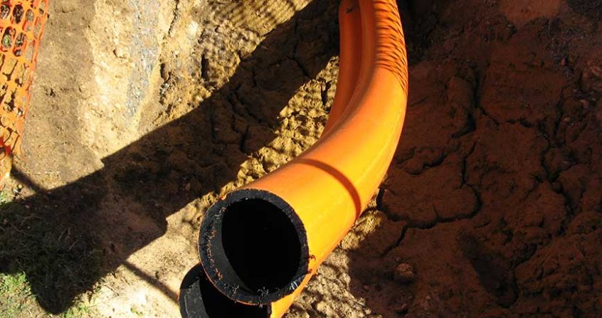 Acu-Tech Piping Systems sells HDPE elec HDPE Orange coex conduit and comm HDPE white coex conduit